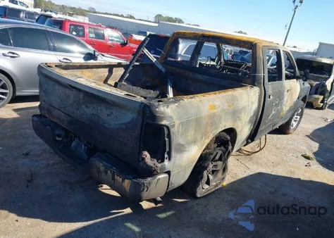 2021 Ram 1500 Classic Slt 4X4 6'4 Box из США, поврежденный, VIN 1C6RR7TT2MS517216